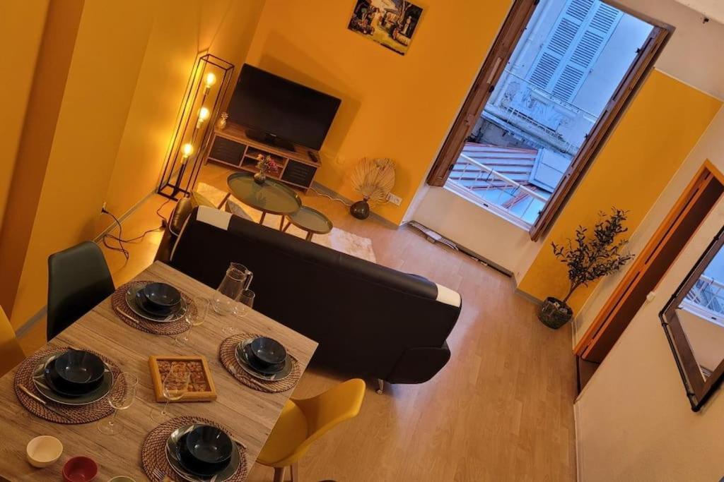 Avignon Apartement A 2 Pas Du Palais De Papes Ngoại thất bức ảnh